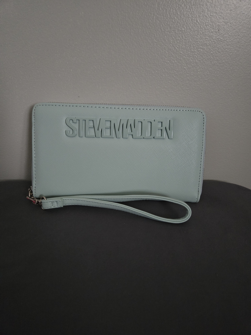 Steve Madden Mint Wristlet Wallet